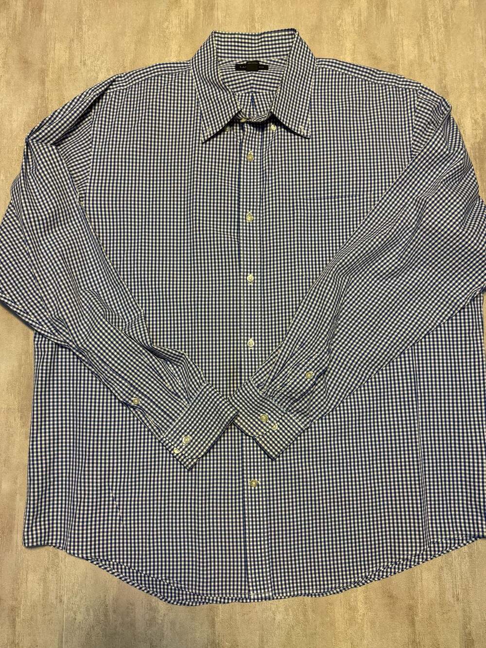 Lands' End Men's XL 17-17.5 Traditional Fit Blue Gingham Button Down Shirt